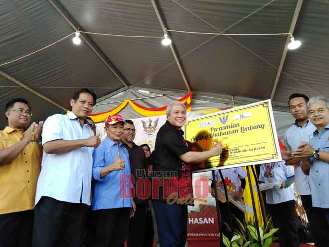 Sarawak terus perkasa sektor PKS: Awang Tengah